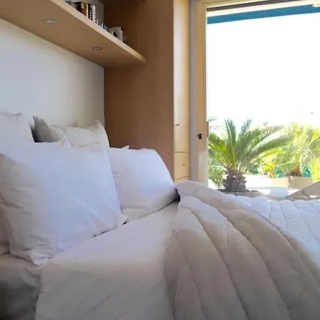 Albion - Luxurious 3 Bedrooms Large Terrace Parking Ac *