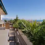 Albion - Luxurious 3 Bedrooms Large Terrace Parking Ac Apartamento